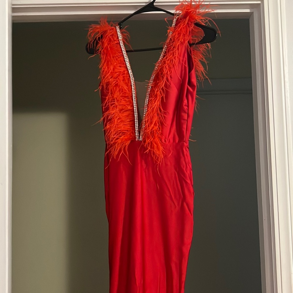 sherri hill, 00. red